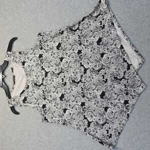 Black and White Sleeveless Floral Tank Top